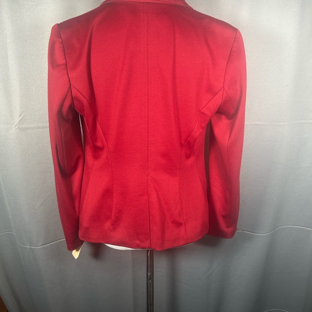The Limited One Button Career Blazer in Vibrant Red - Picture 3 of 5